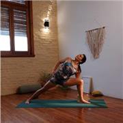Profesora de Hatha Yoga. Multinivel
Hace más de 10 años doy clases, talleres y seminarios.